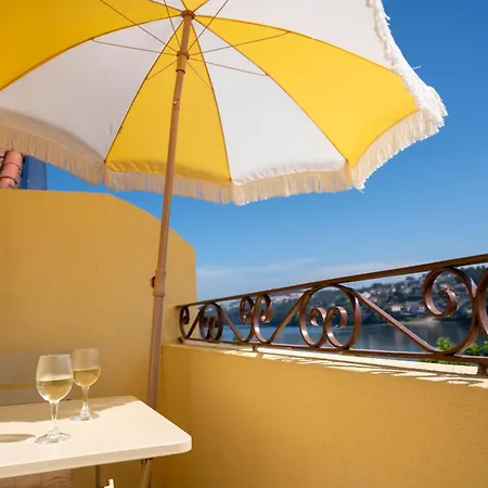 Casa Rio, Romantic Getaway In The Douro Апартаменты *